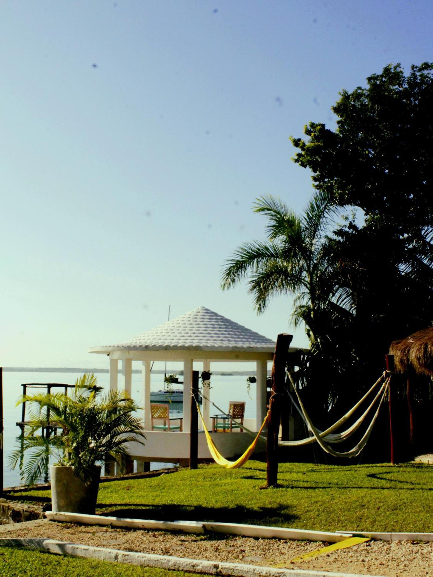 Tropic Bacalar Hotel Buitenkant foto